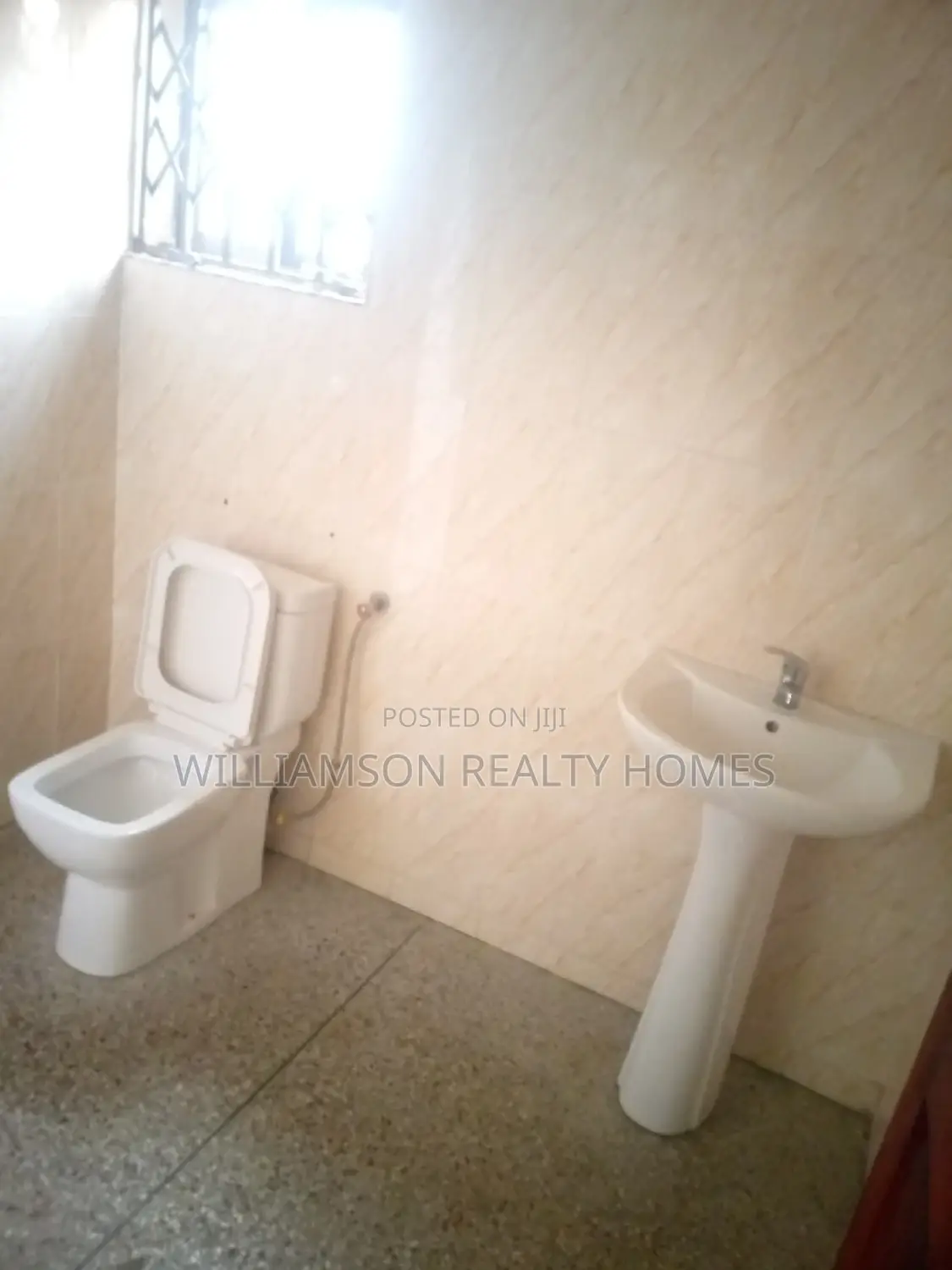 4bdrm House in Community 20 Estate, Spintex for rent