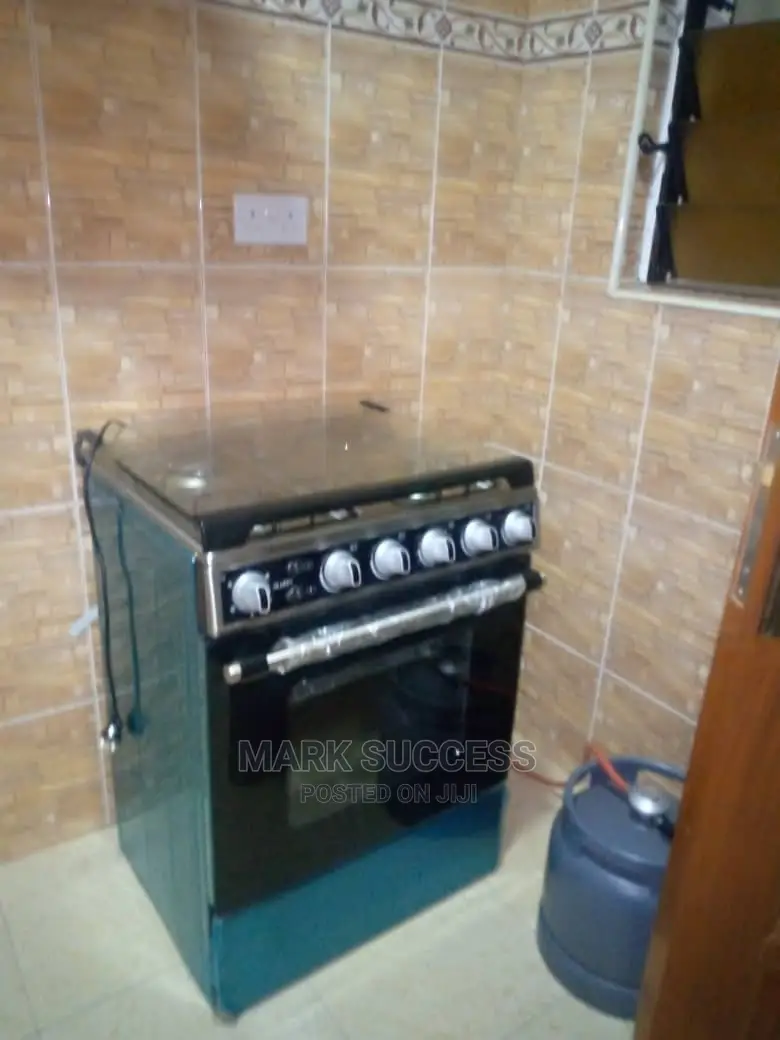 Furnished 3bdrm Apartment in West Hills Mall Area for rent