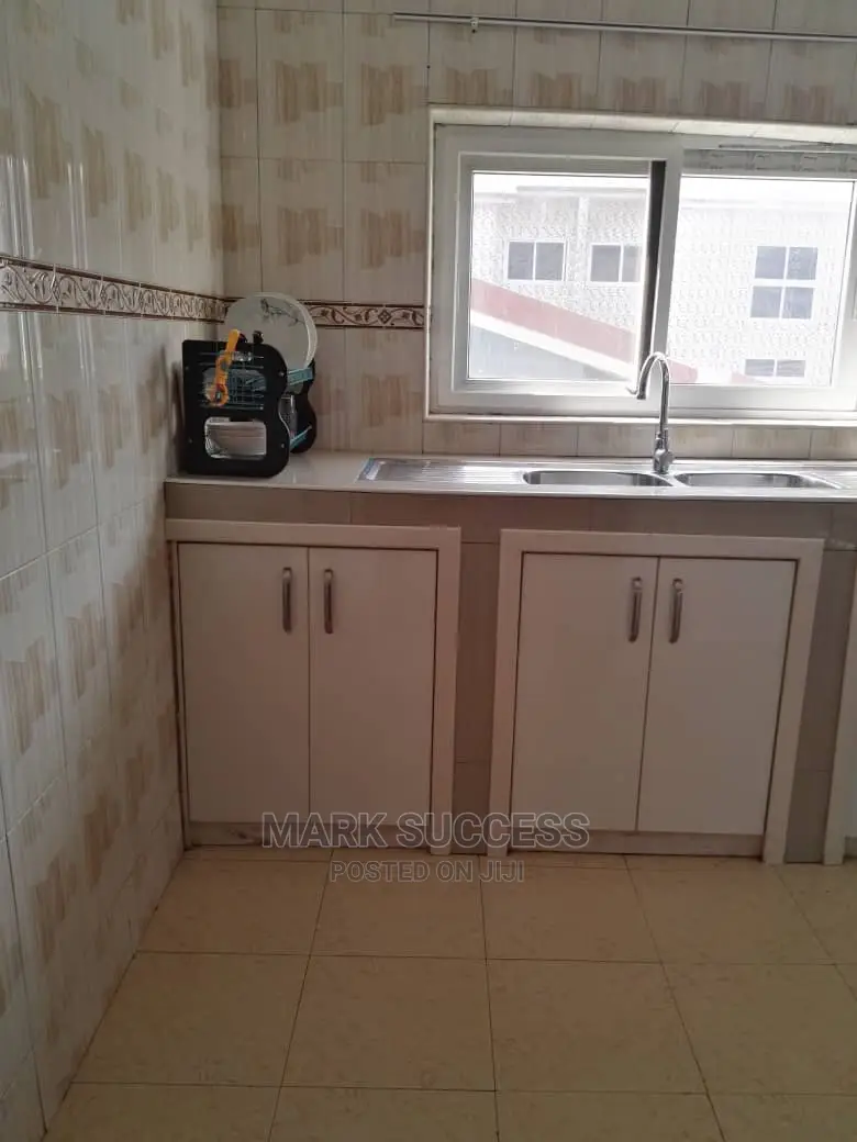 Furnished 3bdrm Apartment in West Hills Mall Area for rent