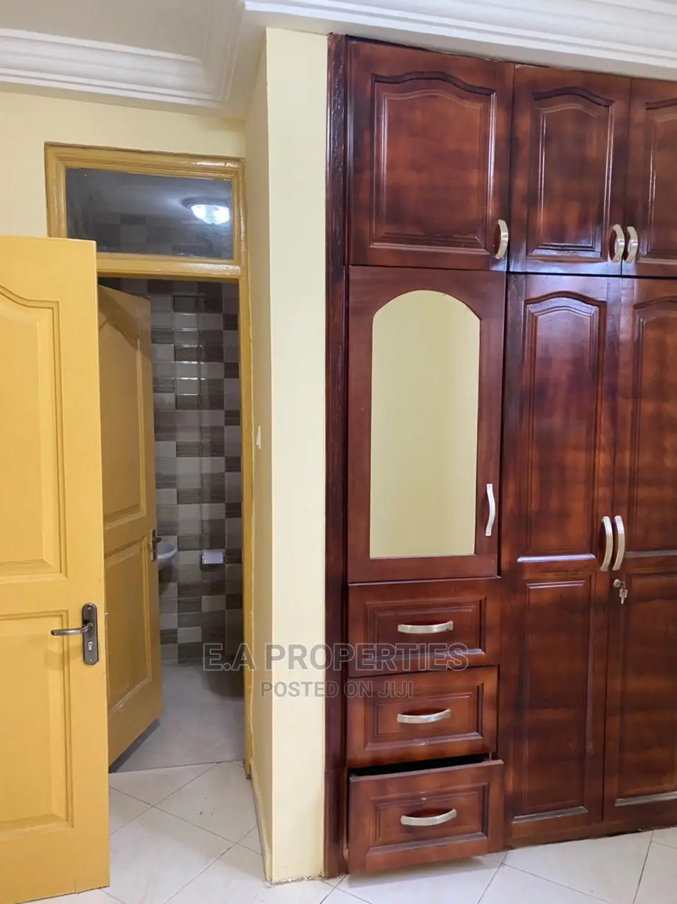 2bdrm Apartment in E a Properties, American House for Rent