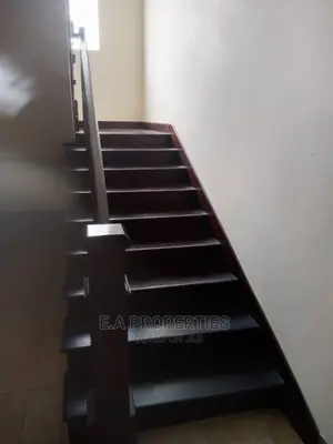 4bdrm Mansion in E a Properties, Ability for Rent