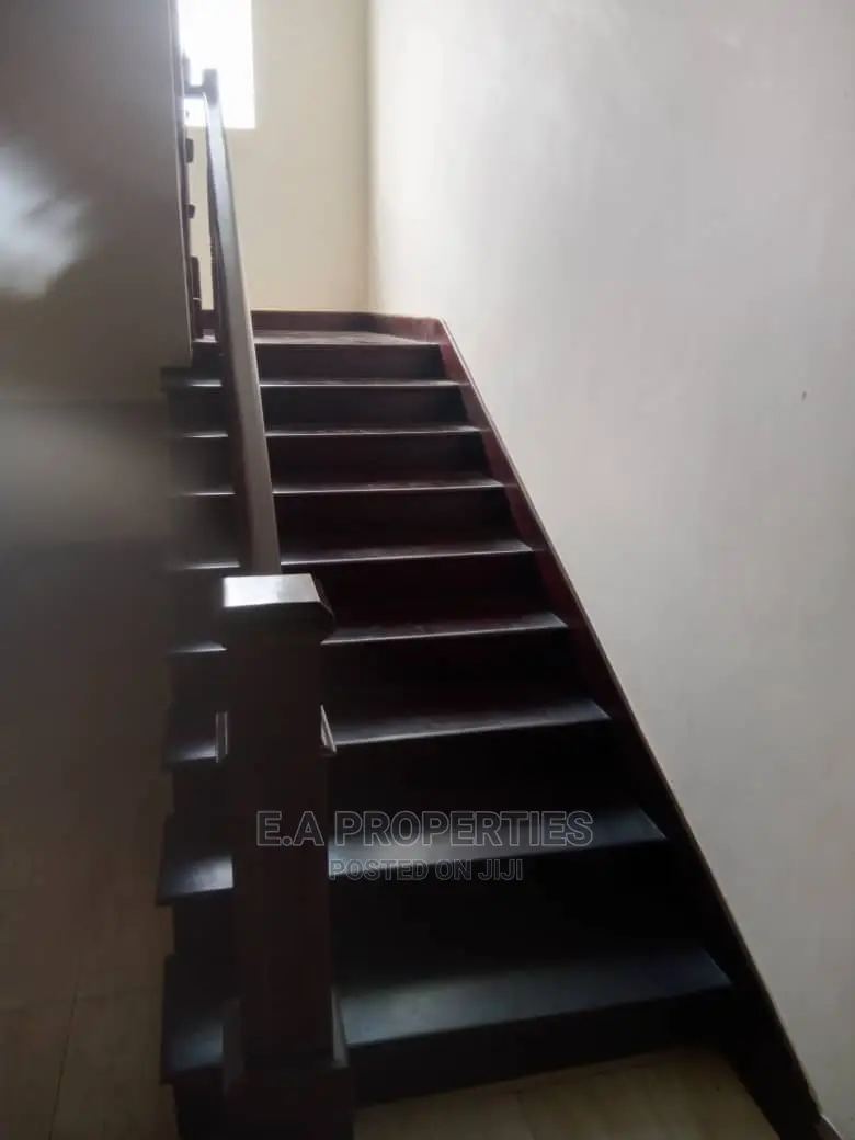 4bdrm Mansion in E a Properties, Ability for Rent