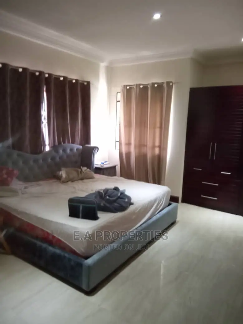 4bdrm Mansion in E a Properties, Ability for Rent