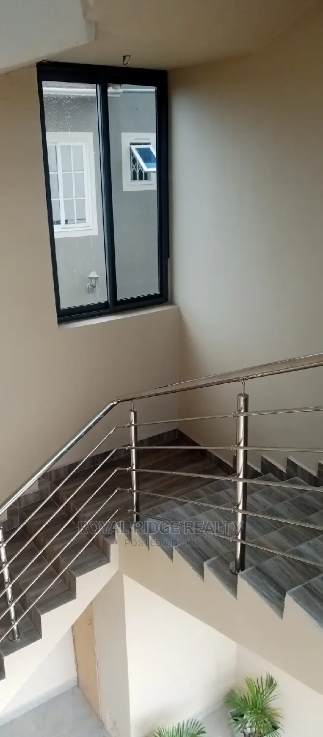 Furnished 1bdrm Apartment in East Airport, Accra Metropolitan for Rent