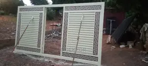 Strong Metals Sliding Gateate