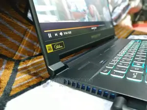 Laptop Acer Predator Triton 700 16GB Intel Core I7 SSD 512GB