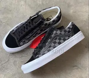 Vans of the Wall
