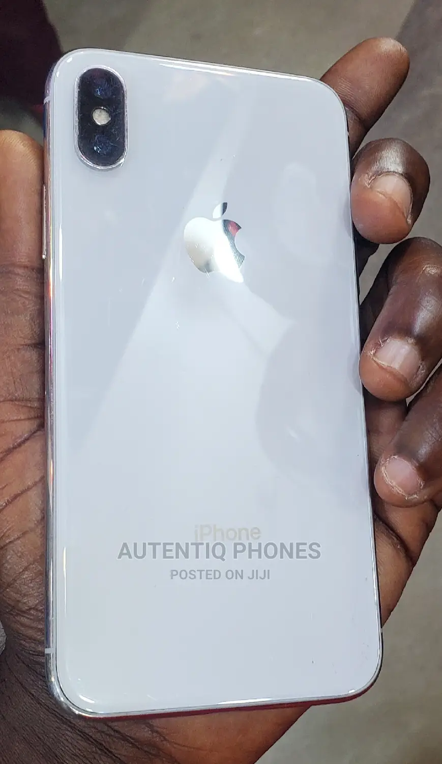 Apple iPhone X 64 GB White