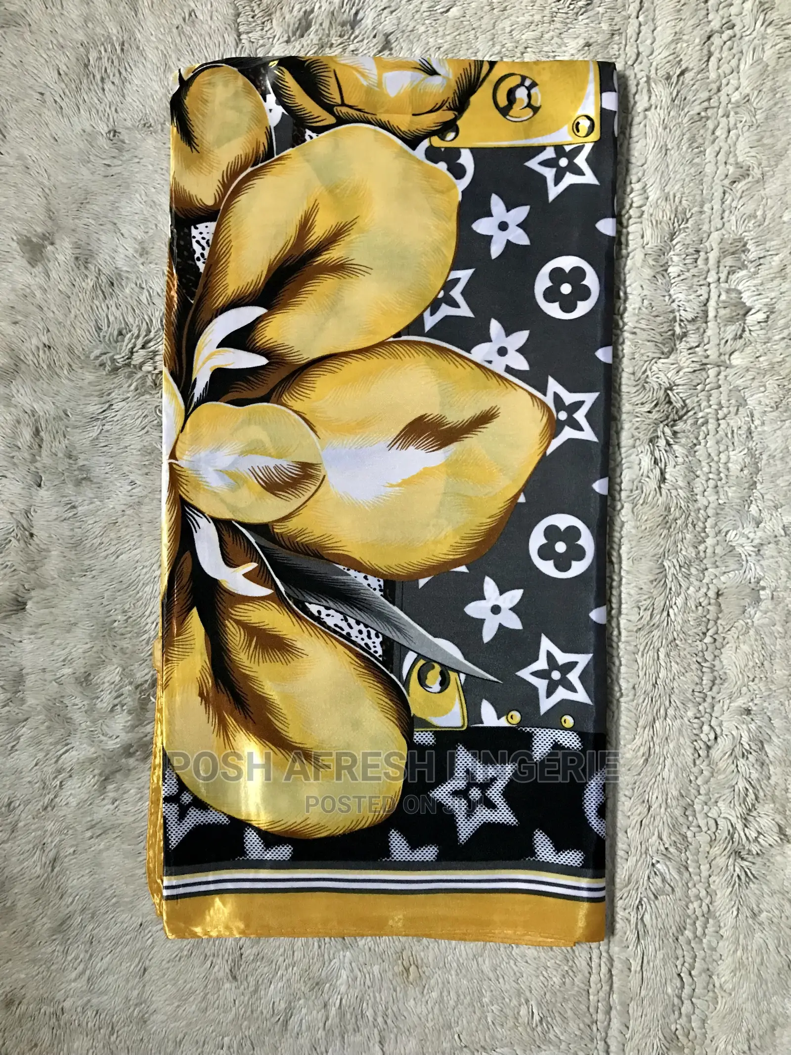 Vintage Scarves / Pleated/ Accessories Wholesale Prices