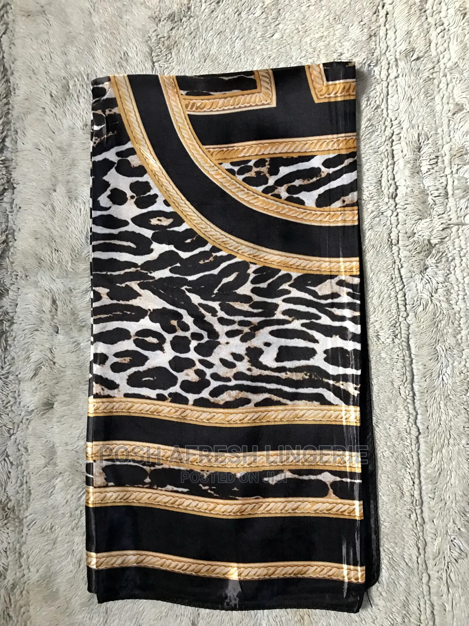 Vintage Scarves / Pleated/ Accessories Wholesale Prices