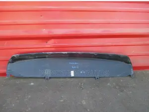 2016-2018 Honda Civic Rear Bumper Garnish 71502-Tba-A00