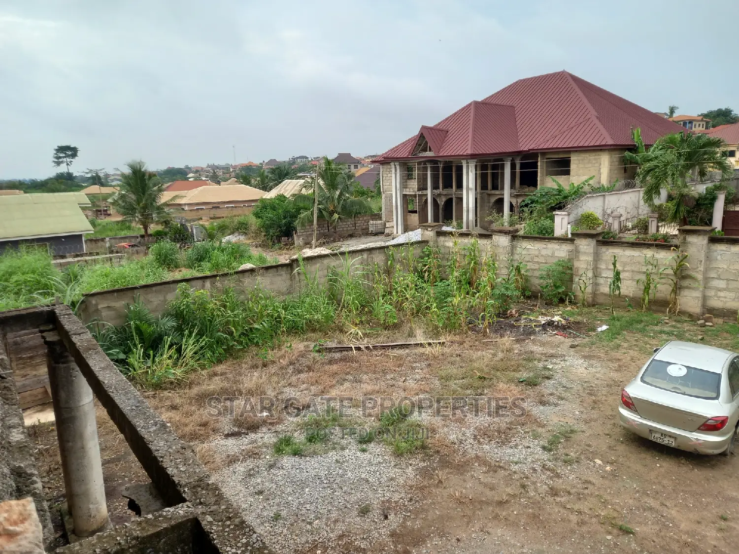 6 Blocks of Flats for Sale at Kotwi (Santasi)