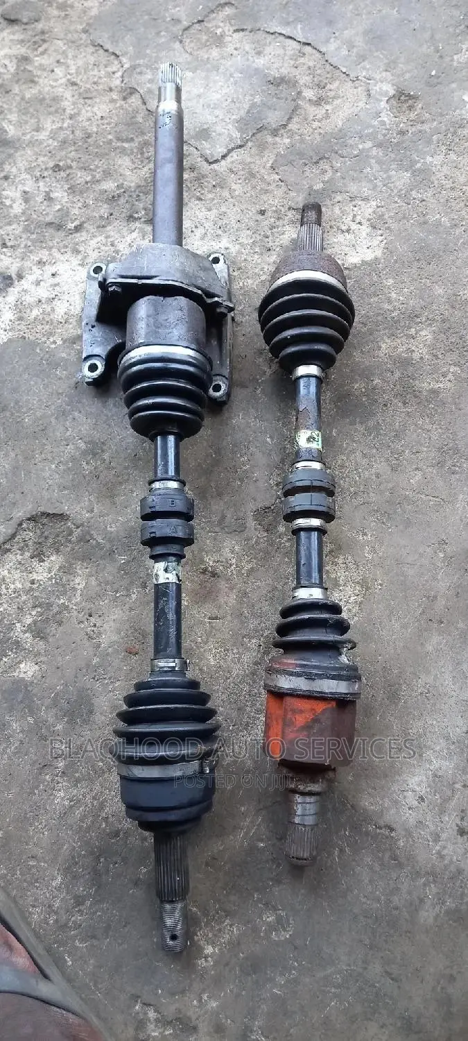Nissan Sentra 2007-2012 Front DRIVE SHAFT Pair for Sale
