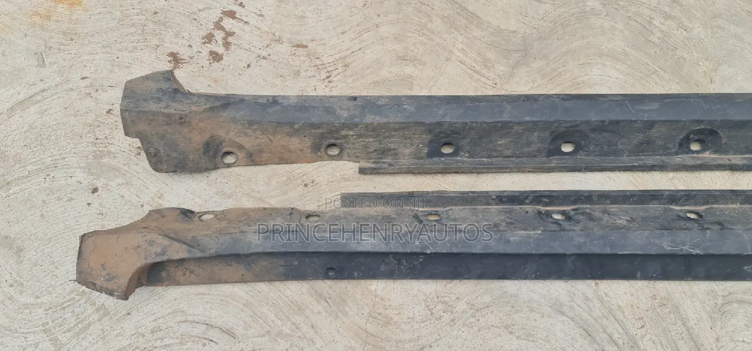 Running Board Pair for Toyota CHR 2018 -2023