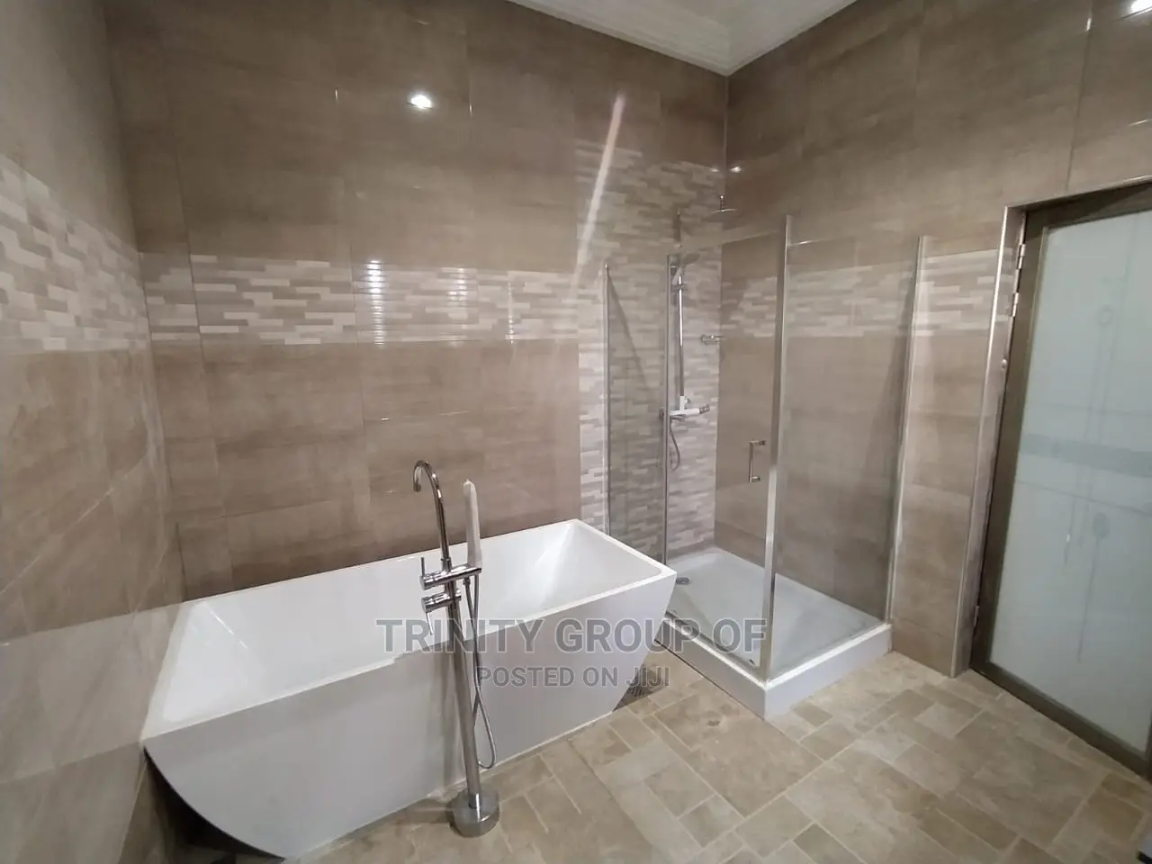 4bdrm Mansion in Ayimensa, Accra Metropolitan for sale