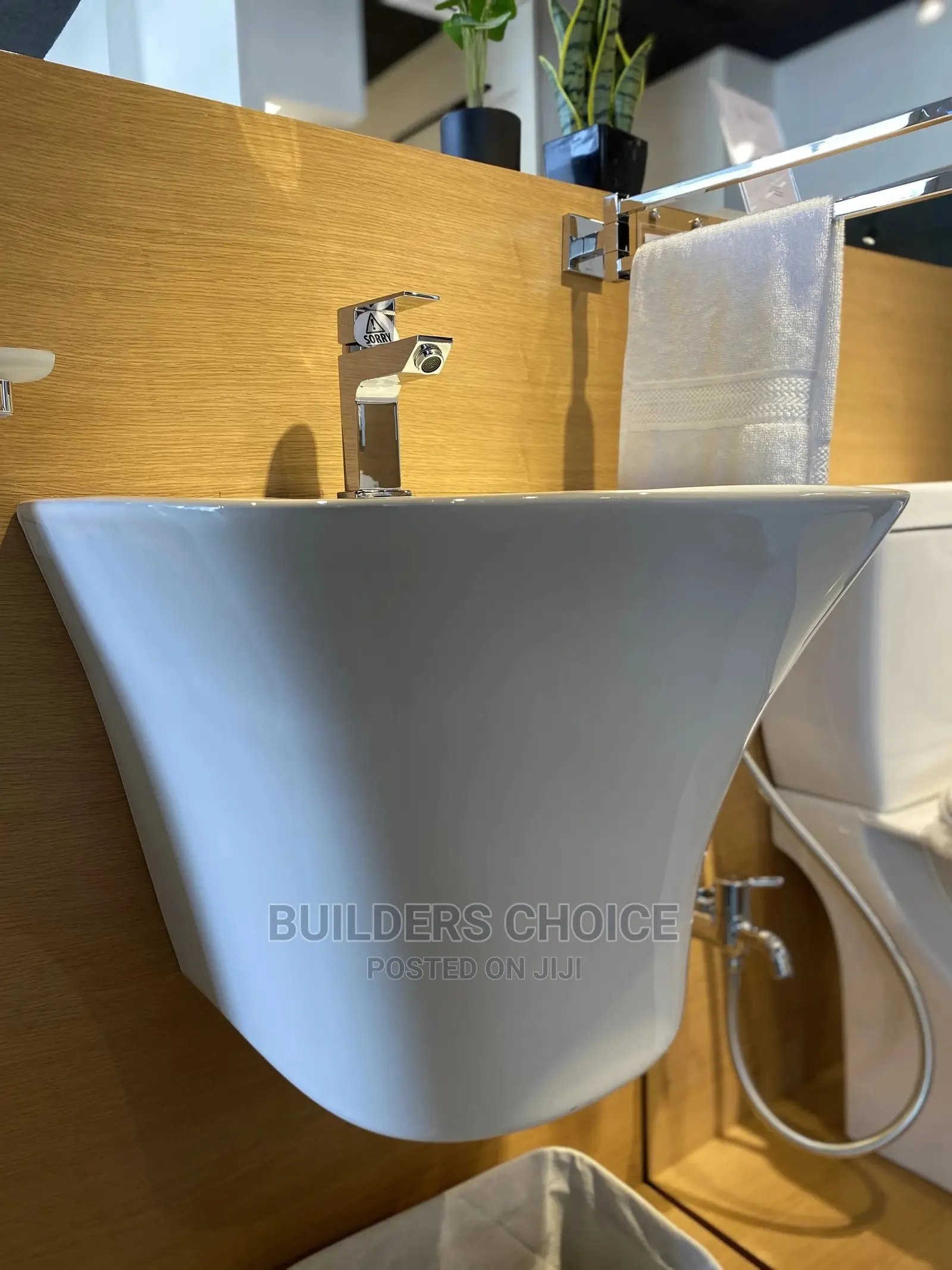 Wall Hang Wash Basin
