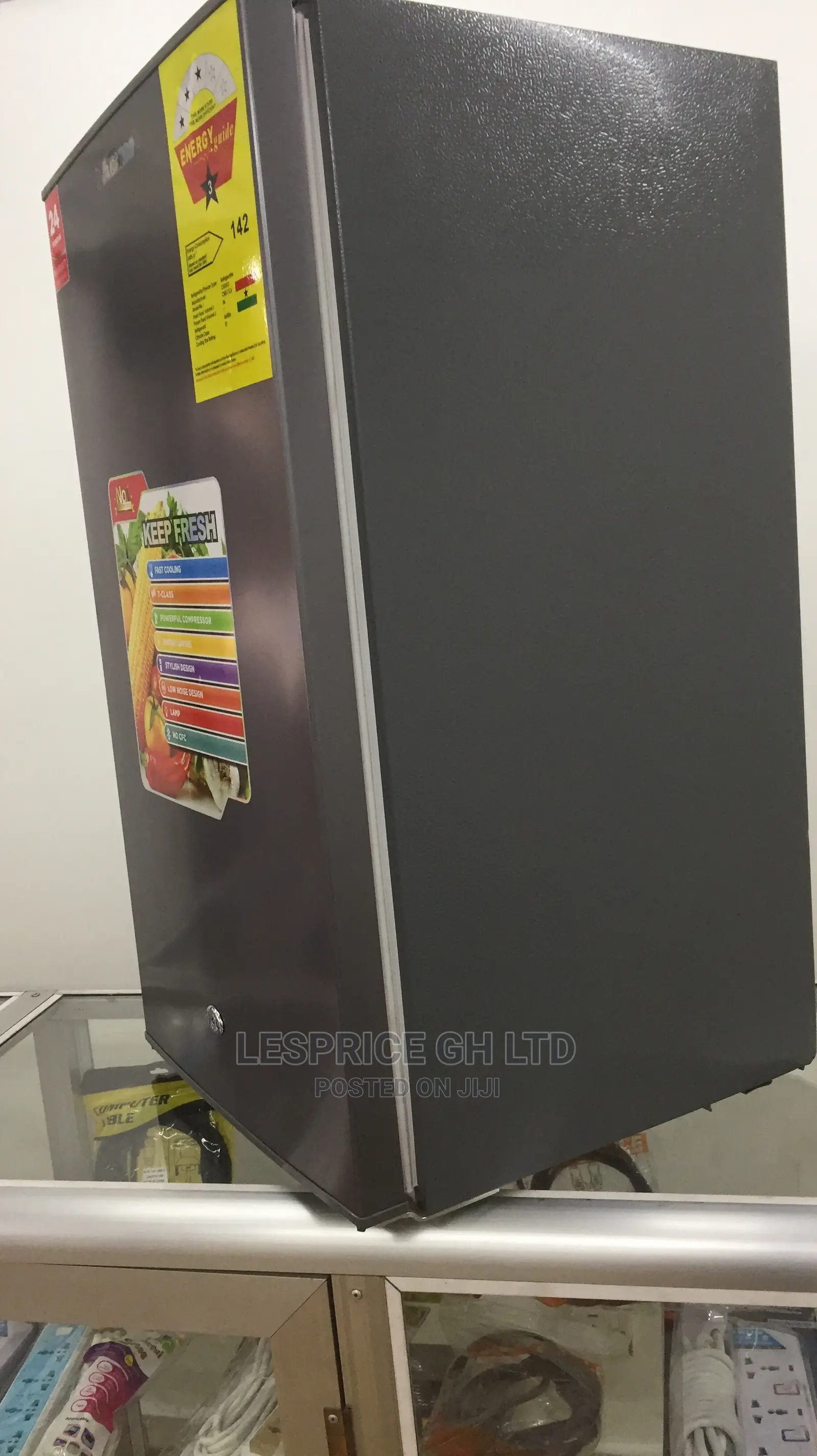 Superb CHIGO Tabletop Fridge