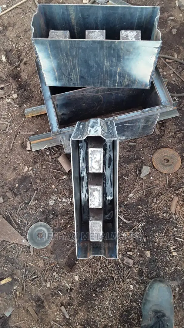 Manual Hand Mould With Hollow Pin LM
