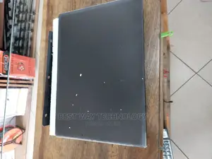 DVD Stand Singing