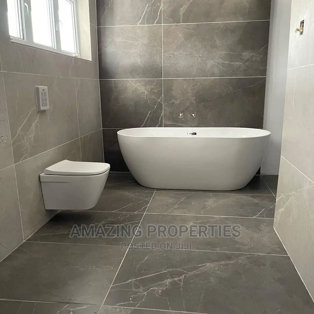 4bdrm House in East Legon for Sale