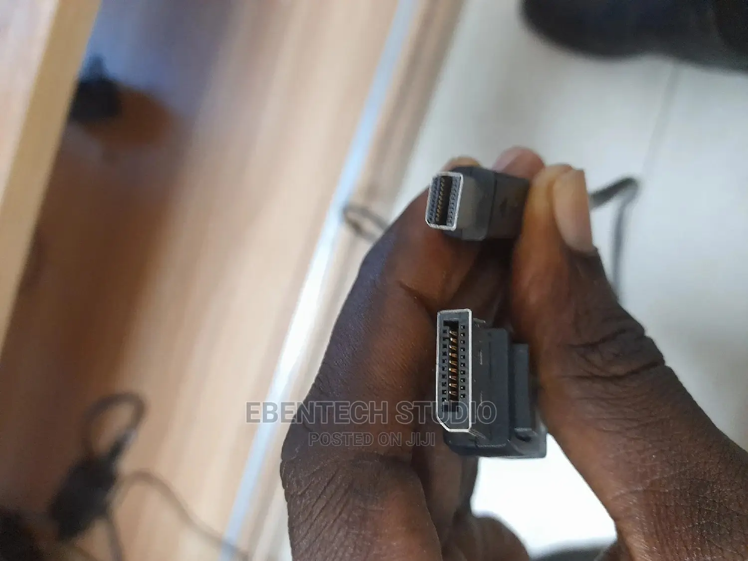 Mini DP (Display Port) to DP (Display Port) Cable