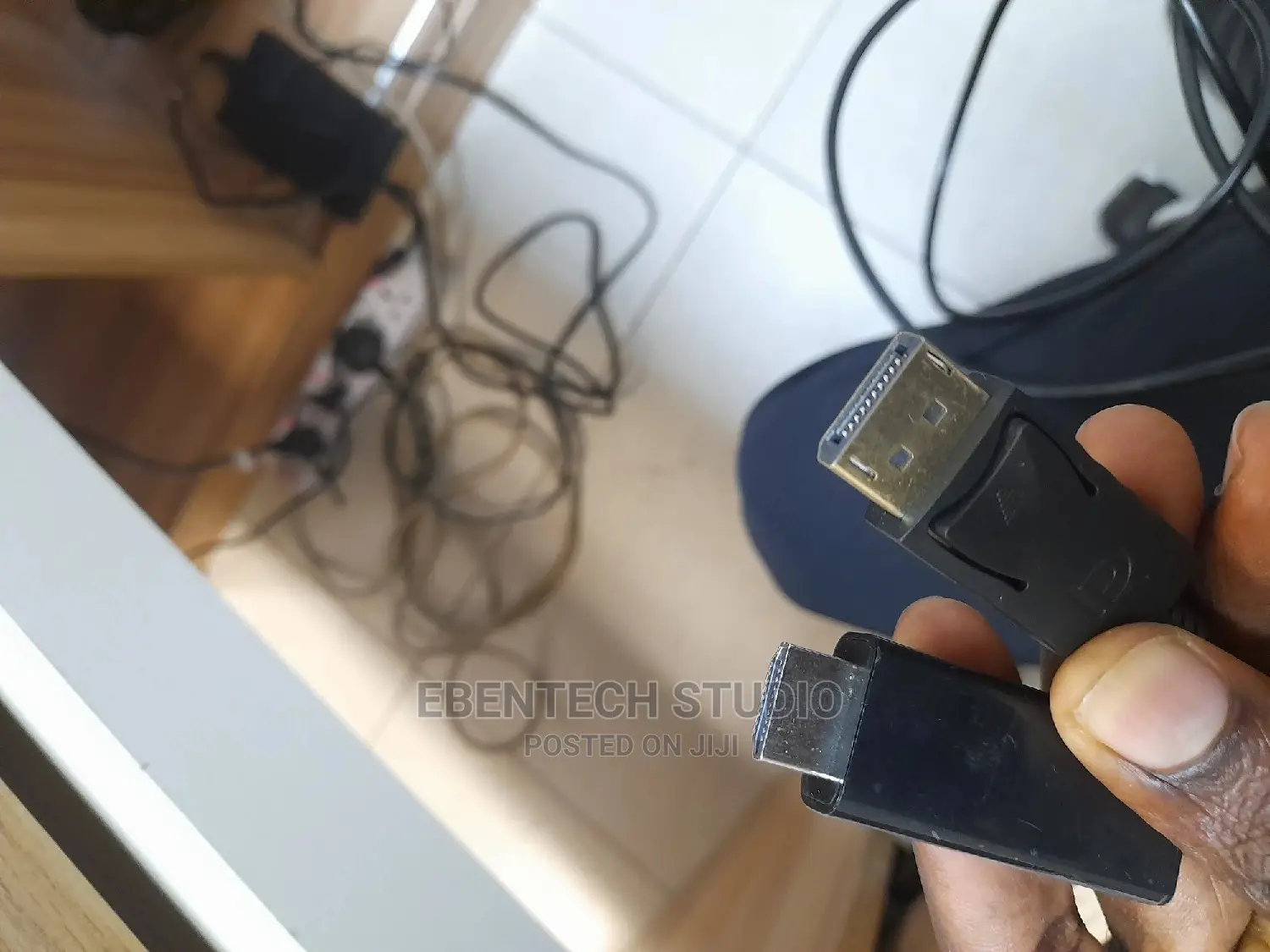 Display Port (Dp) to HDMI Cable