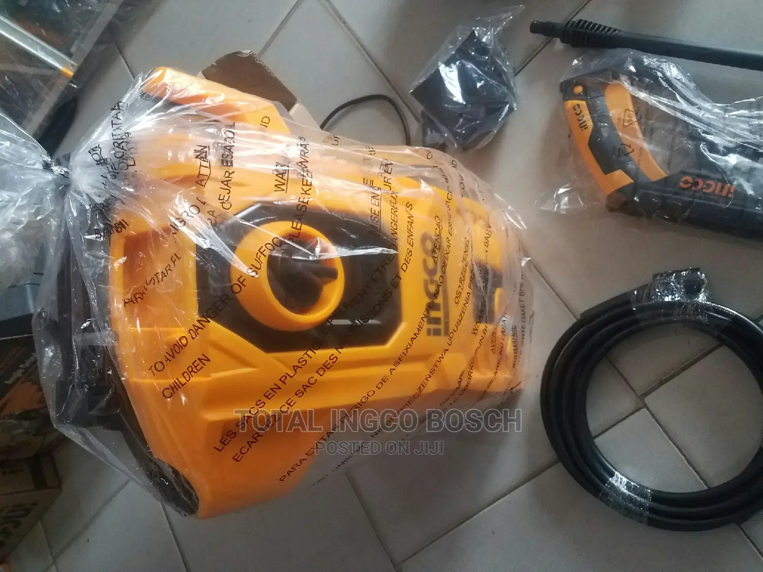 Car Washing Machine( Gun Hose) 2000watt High Pressure Amd Efficiency