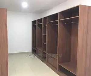 4bdrm Townhouse/Terrace in Airport Residential Area for Rent
