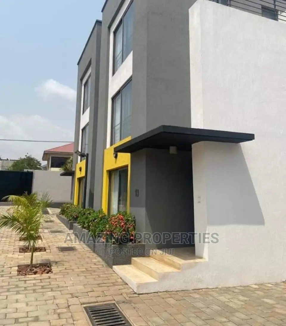 Furnished 4bdrm Apartment in Cantonments for Rent