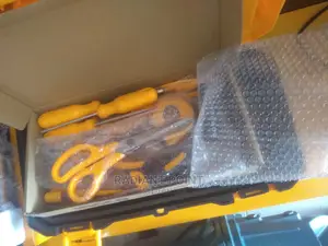 Ingco Hand Tools Set 32pcs