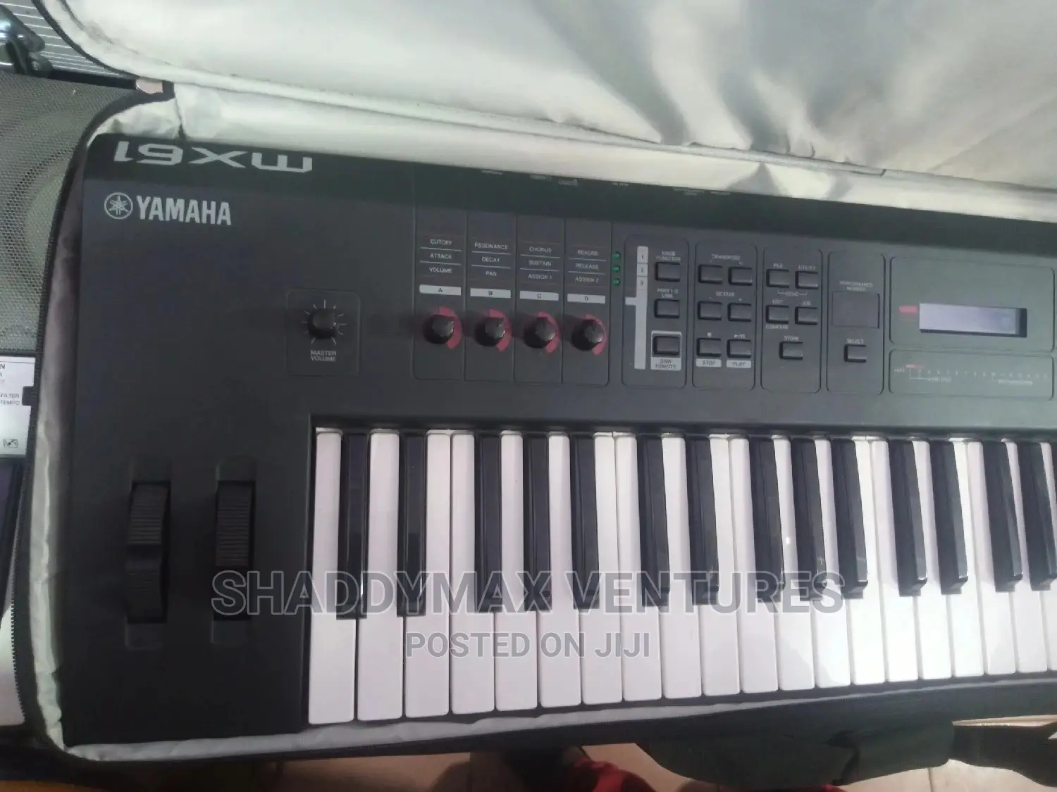 Yamaha Moxf 6 Keyboard