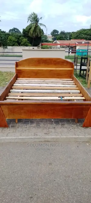 Wooden Foreign Size Bed Frame