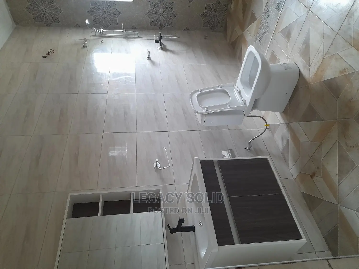 3bdrm Apartment in Legacy Solid Real, Teshie for rent