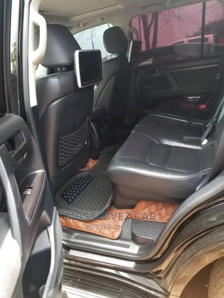 Car Rentals Rent a Car Landcruisers V8 for Rent in Ghana