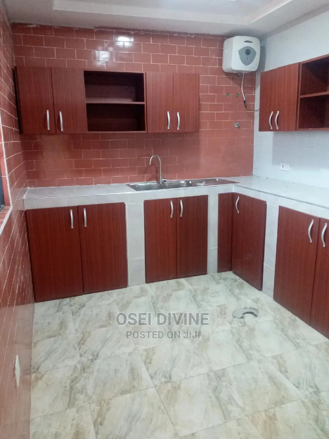 Highly Exe 2-Bedrooms Apartment Dansoman