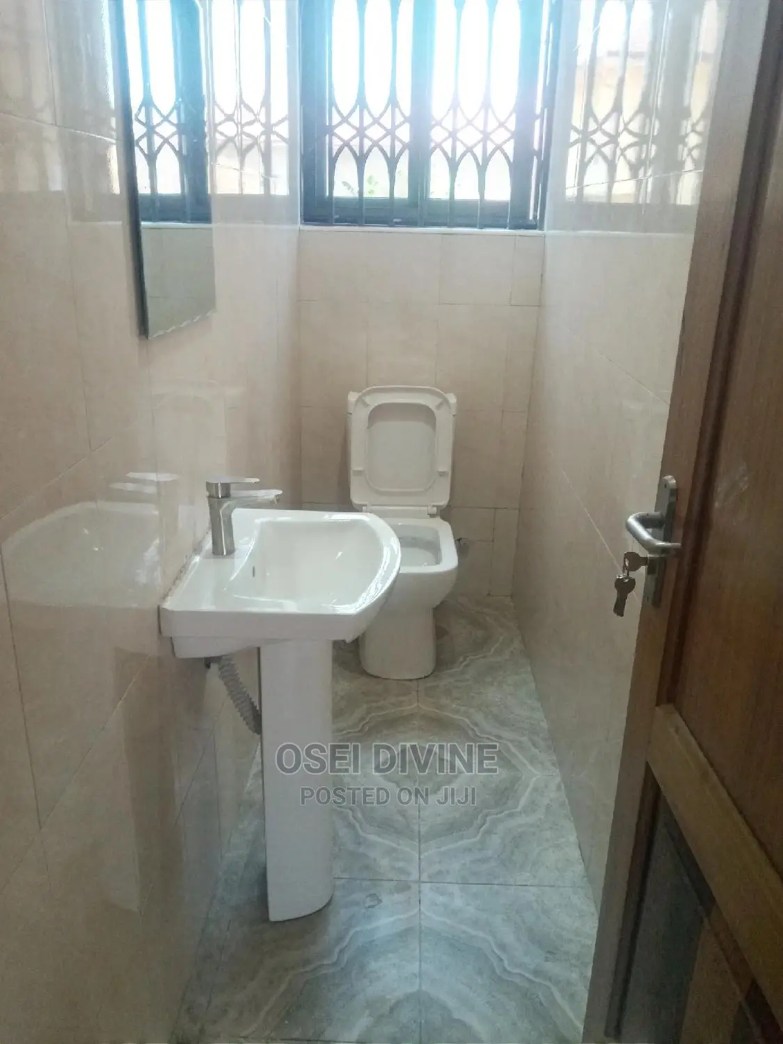 Highly Exe 2-Bedrooms Apartment Dansoman