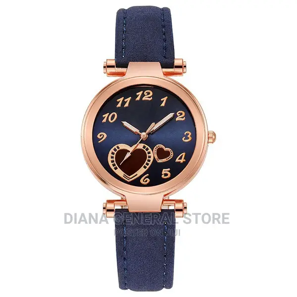 New Women's Fashion Brand Watch Love Watch Peach Heart