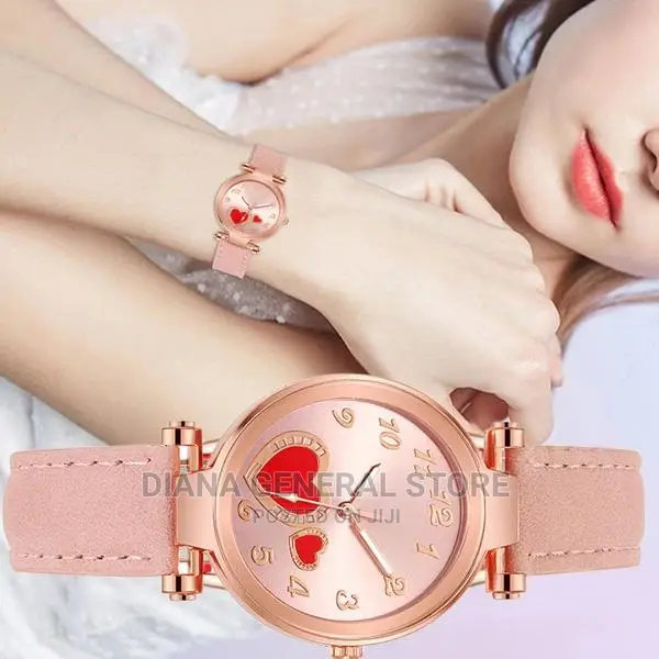 New Women's Fashion Brand Watch Love Watch Peach Heart