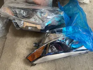 Corolla 2014-17 Headlight