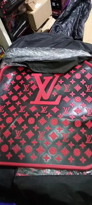 Designer FLOOR MAT/CARPETS for All Cars Available
