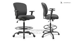 Long Studio, Reception Desk, Standing Desk Chairs
