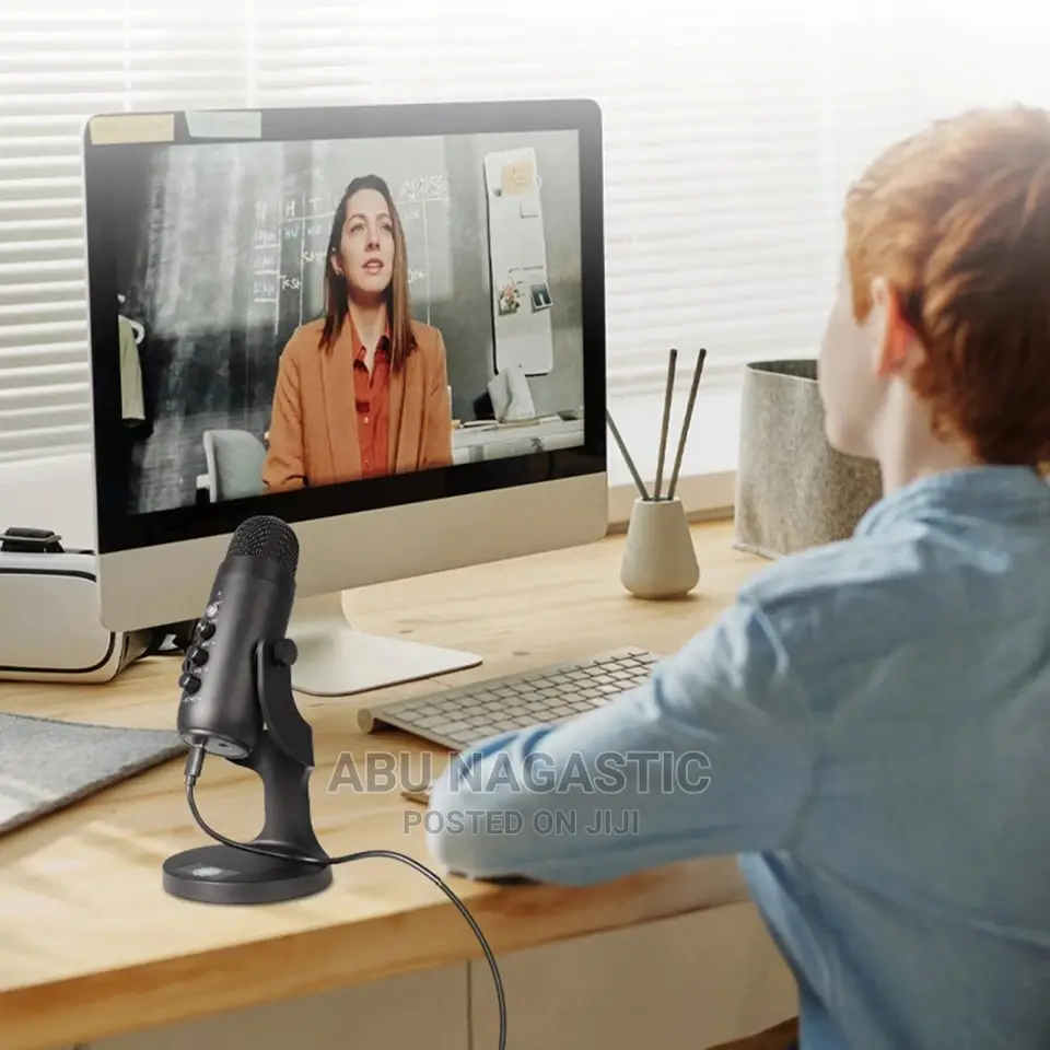 Professional USB Microphone Recording
