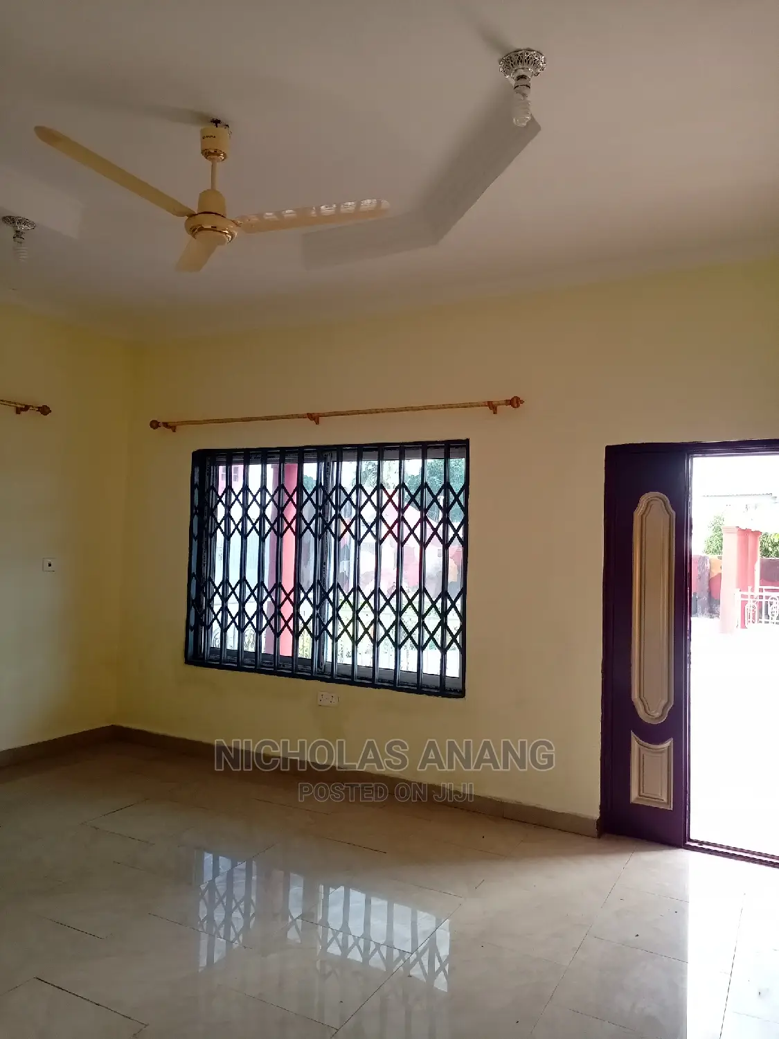 2bdrm Apartment in The Dorns Properties, New Town for rent