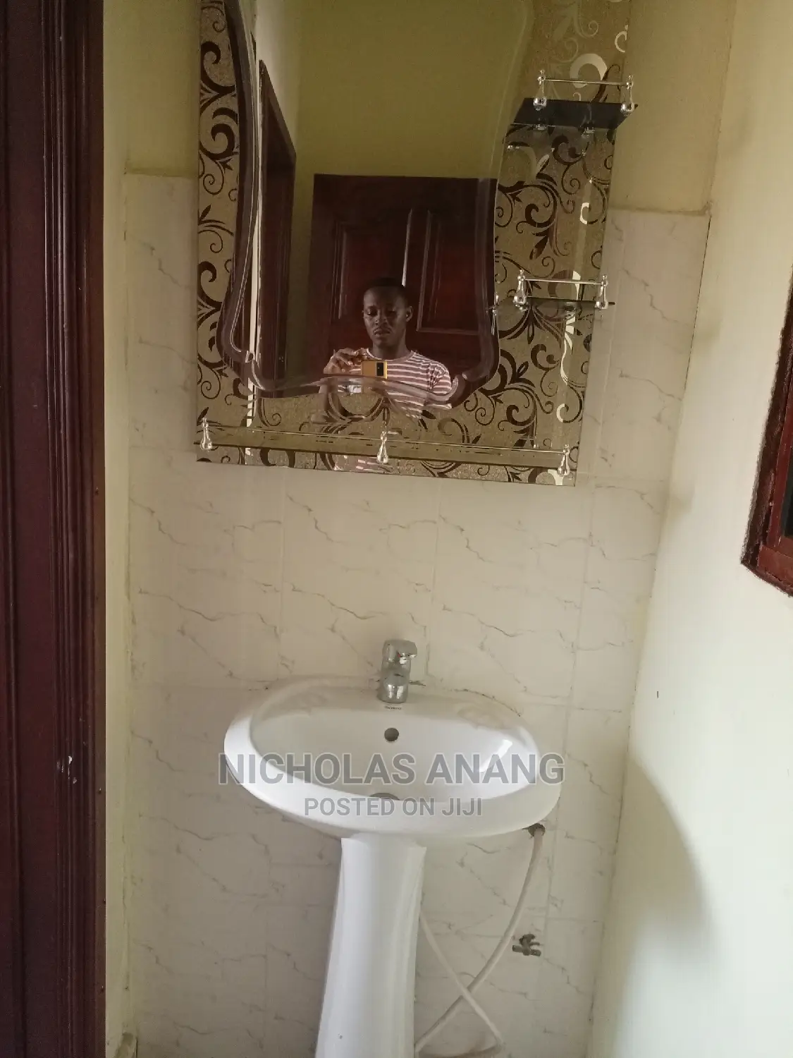 2bdrm Apartment in The Dorns Properties, New Town for rent