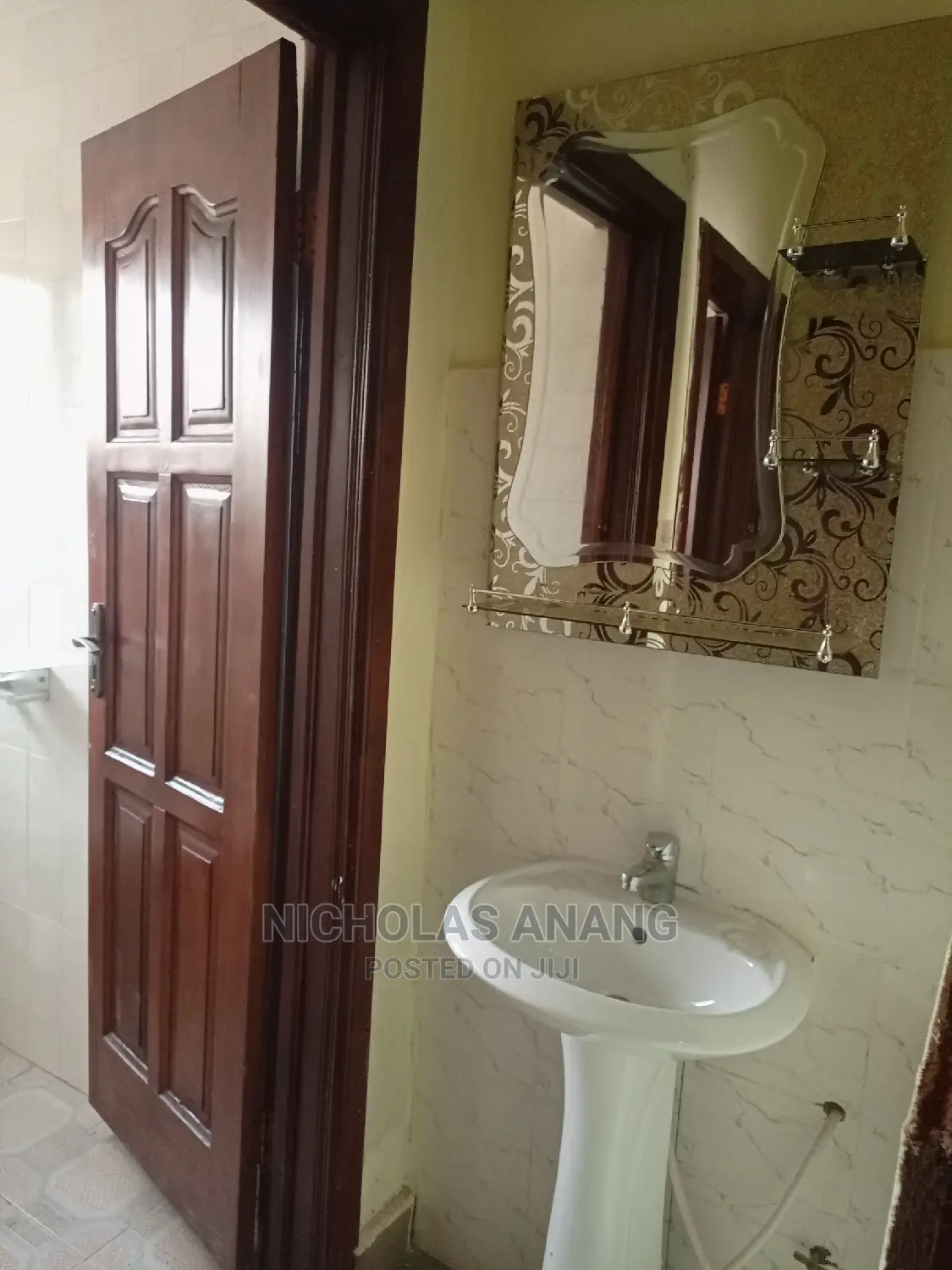 2bdrm Apartment in The Dorns Properties, New Town for rent