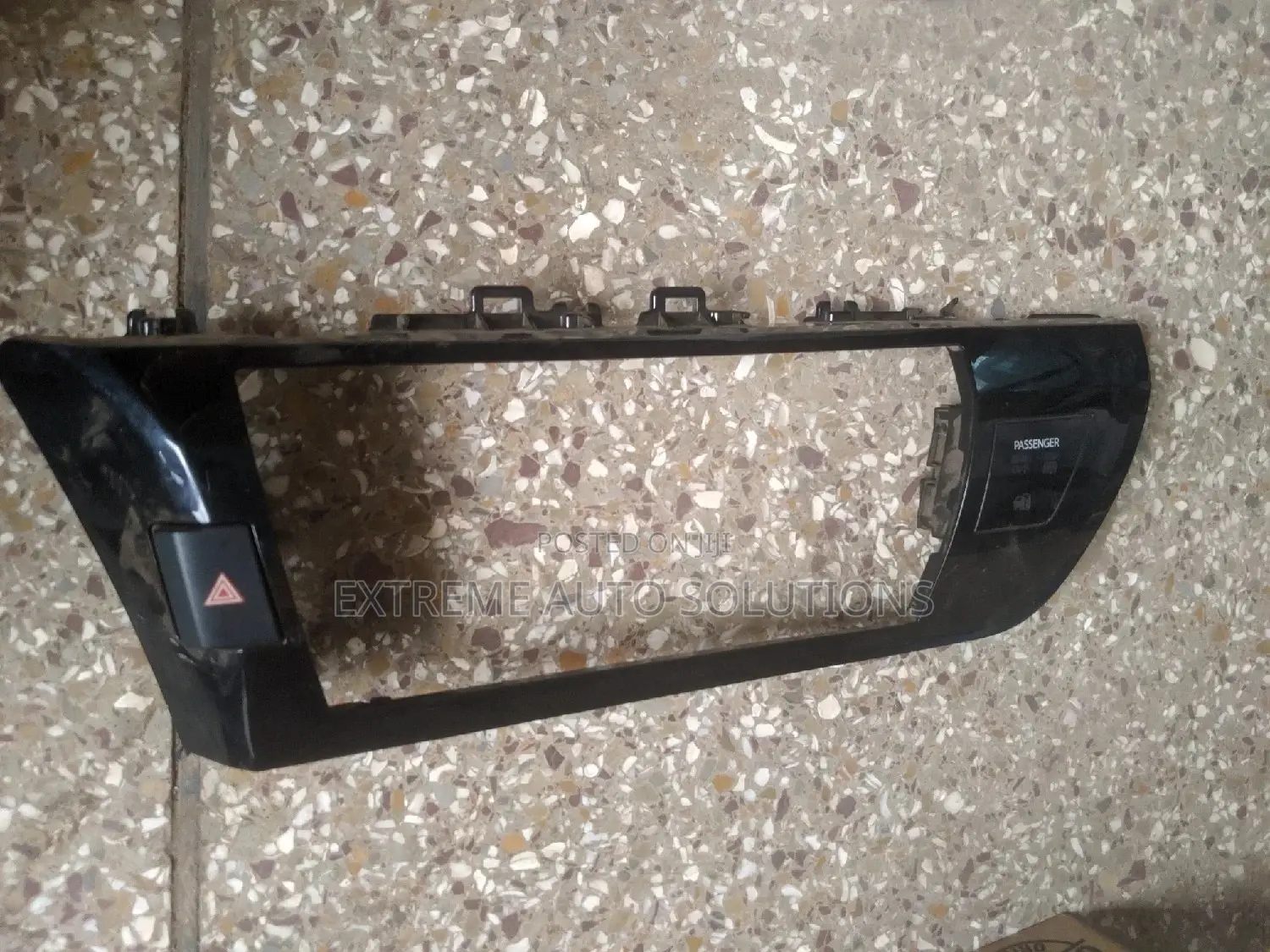 Corolla 2014 - 2016 Airbag Hazard Switch