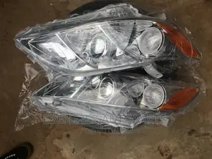 Toyota Camry 2008 - 2009 Headlights