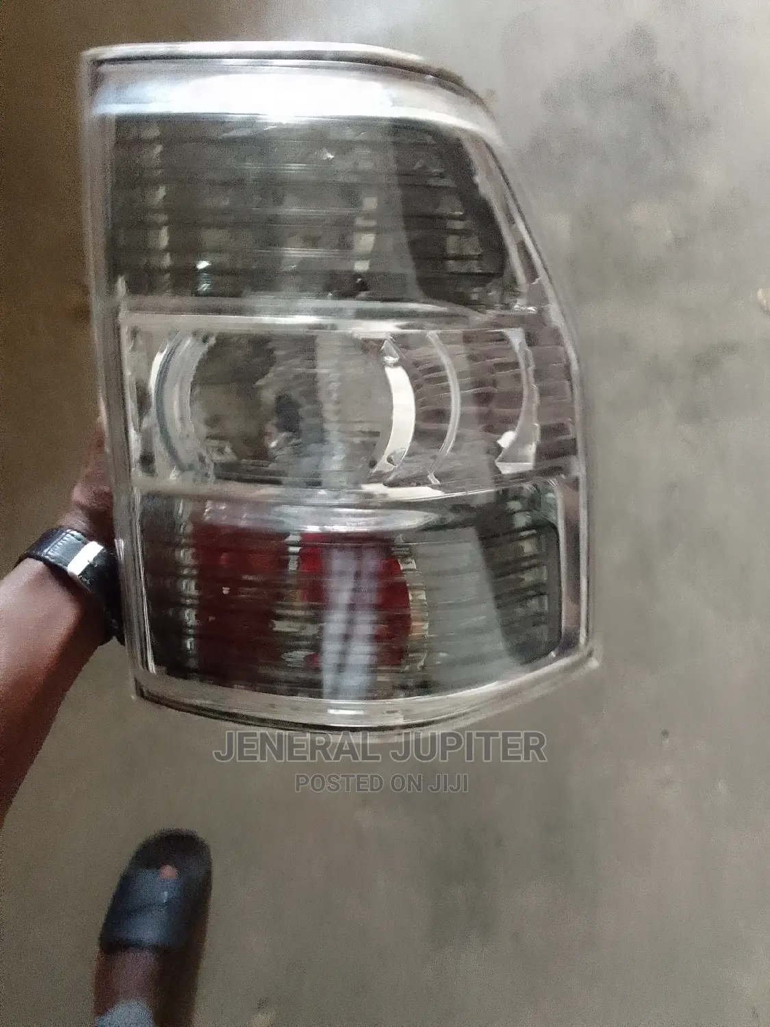 Mitsubishi Pajero Tail Light One.