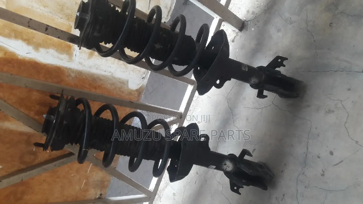 Honda CR-V 2012 Front Shocks