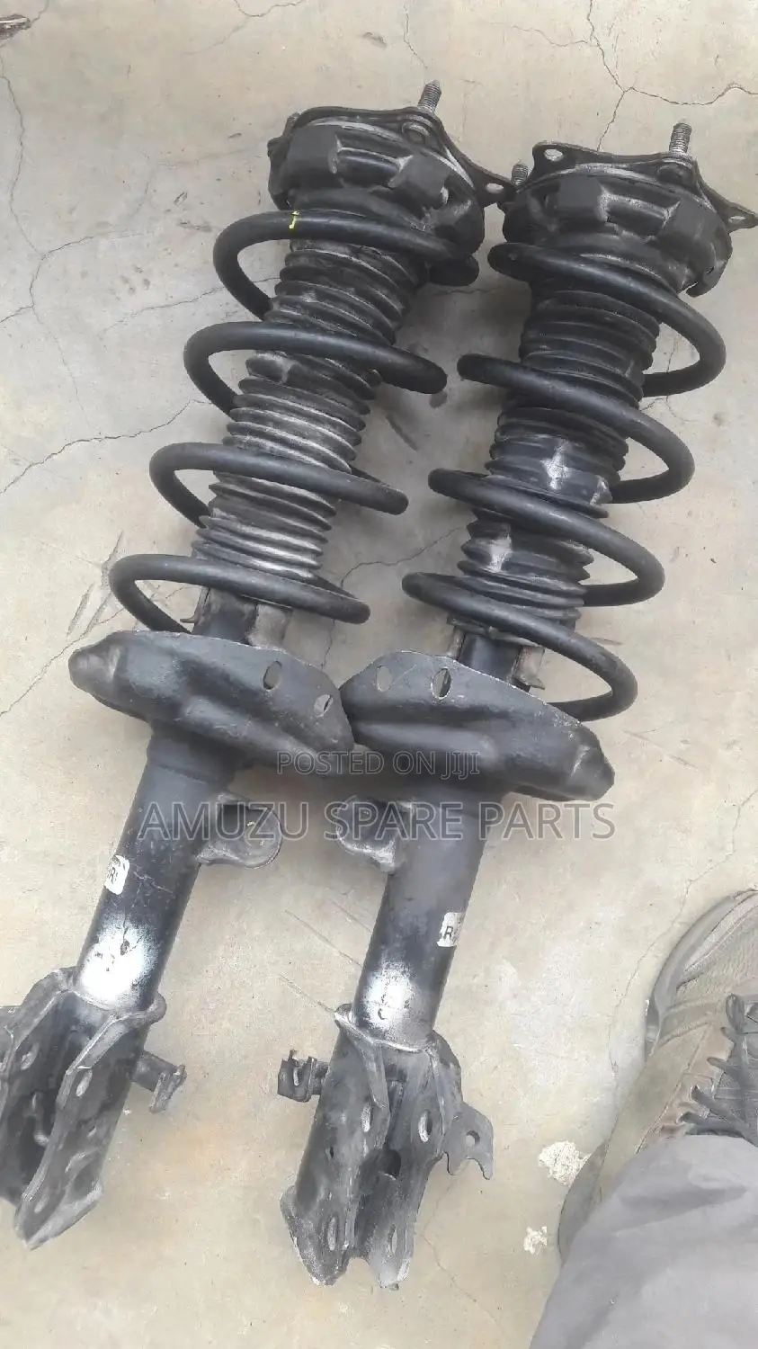Honda CR-V 2012 Front Shocks